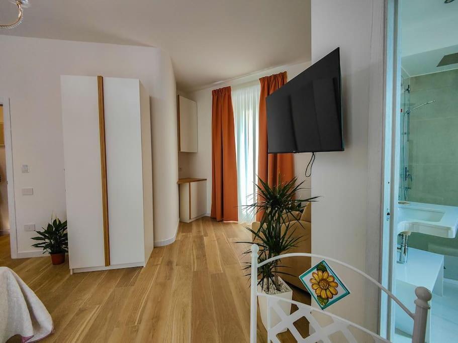 Aquamar Bed And Breakfast 克罗托内 外观 照片