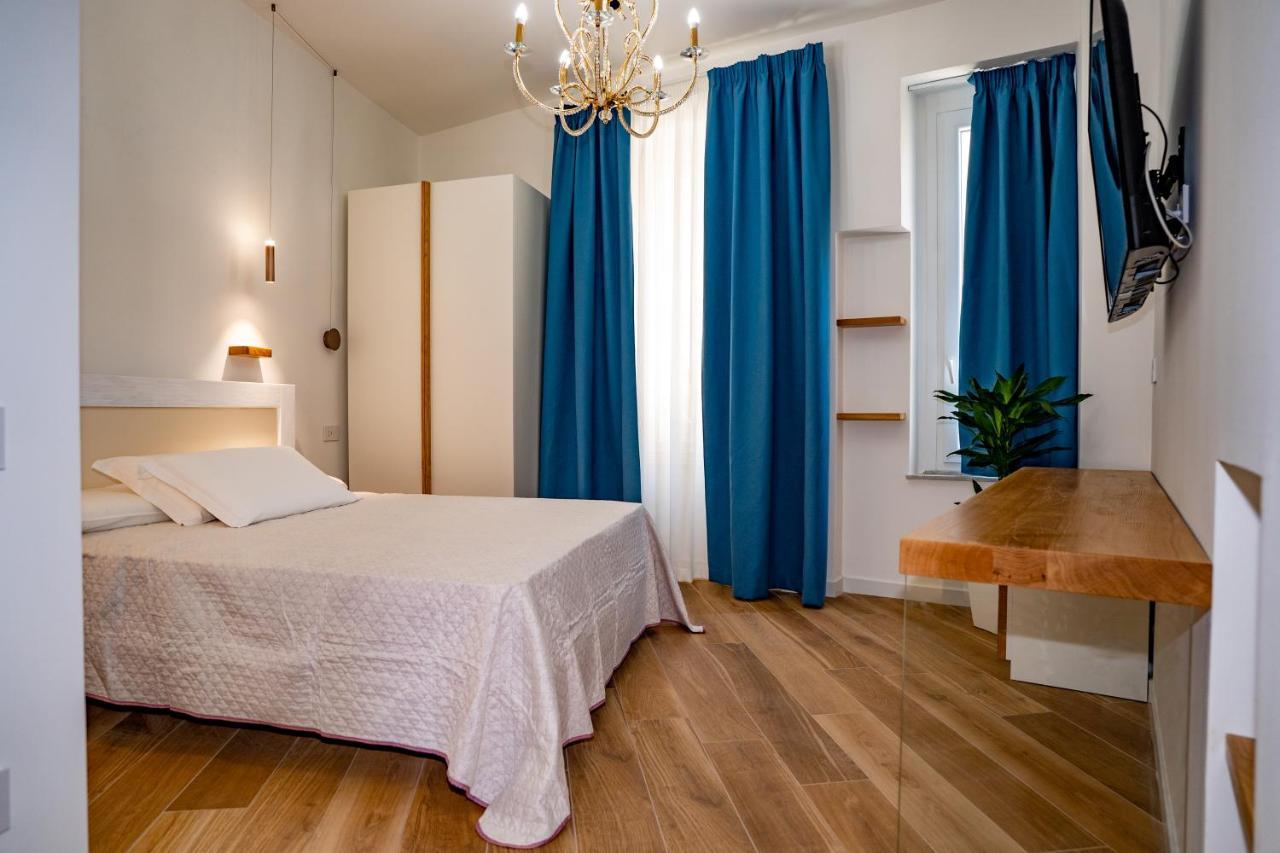 Aquamar Bed And Breakfast 克罗托内 外观 照片